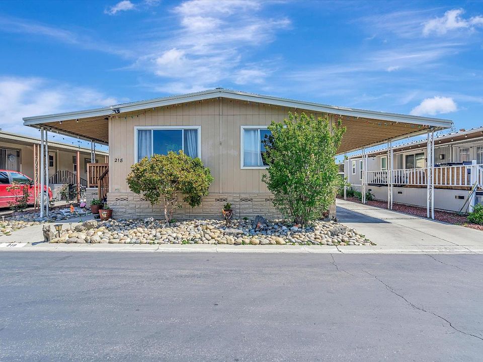 1st image of 218 Chateau La Salle Dr #218