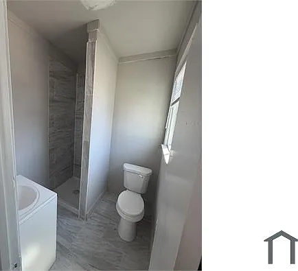 1116 Chicago Ave — Photo 12