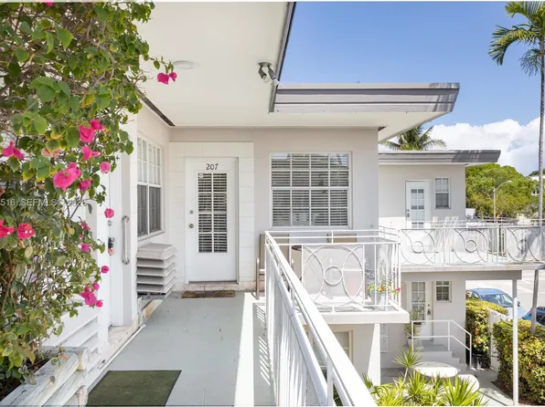 717 Espanola Way APT 207, Miami Beach, FL 33139