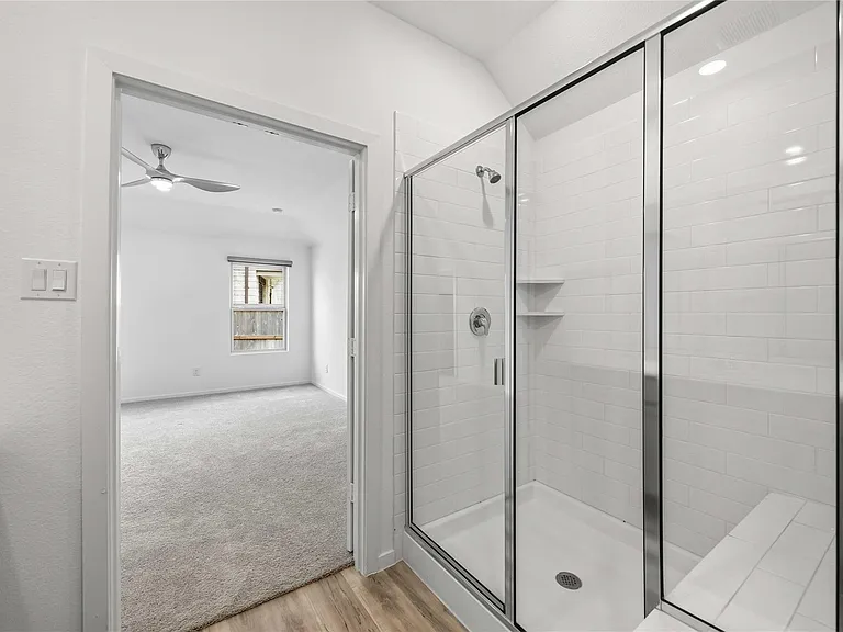 4907 Gentle Creek Ct — Photo 20