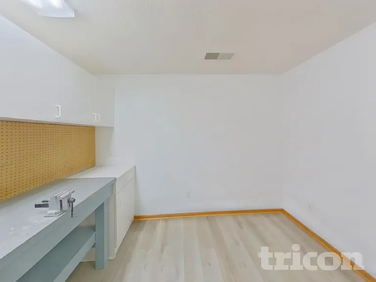 209 Greenbriar Ln — Photo 21