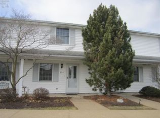 754 Chestnut Ln, Huron, OH 44839