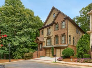 7967 Magnolia Sq, Sandy Springs, GA 30350