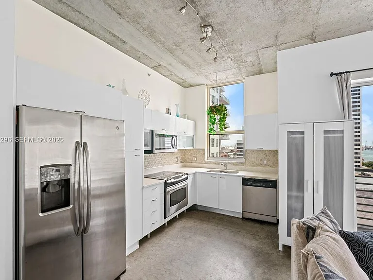 133 NE 2nd Ave #1112 — Photo 4