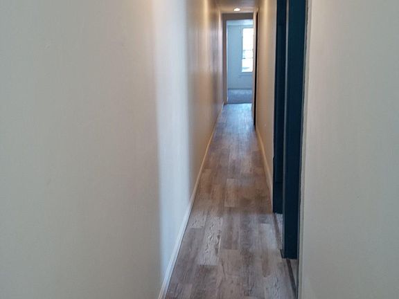 4th image of 405 W Centre St #2