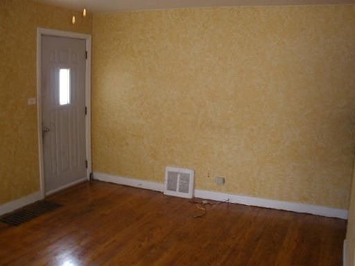 3rd image of 264 N Garfield Ave