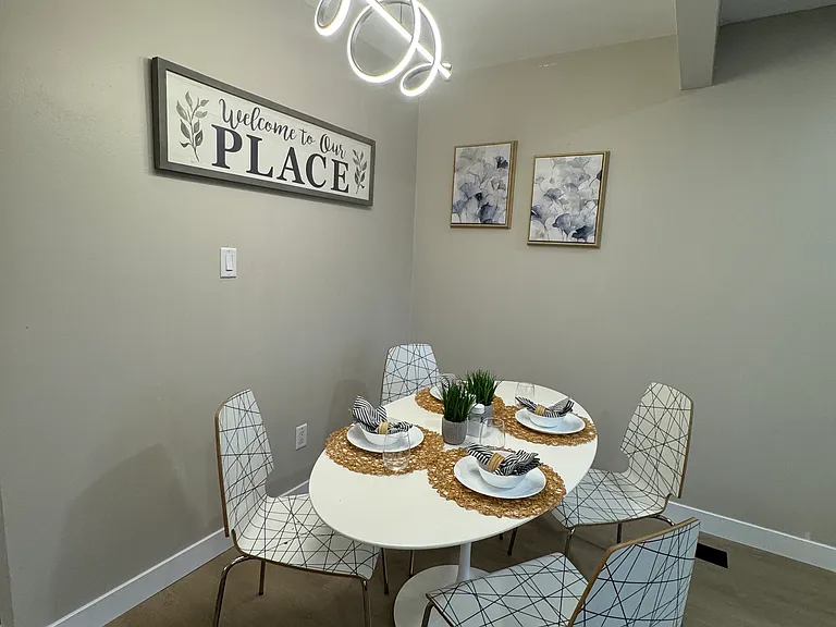 1323 Sunset Blvd — Photo 3