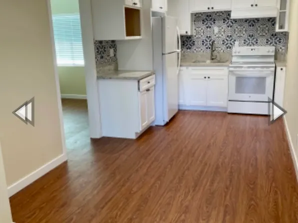 2420 E 5th St #17, Long Beach, CA 90814