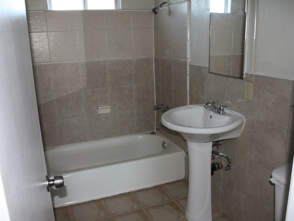 2nd image of 1104 W 93rd St #7