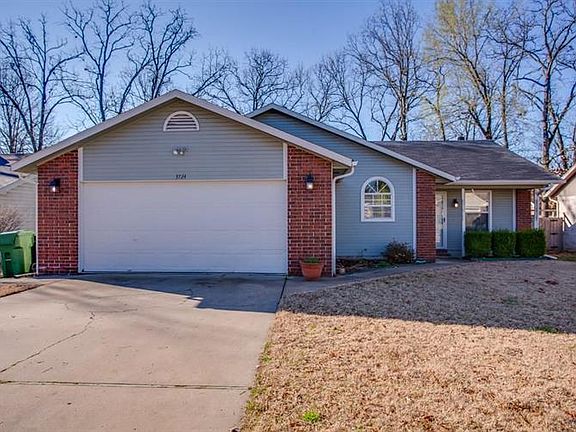 2nd image of 3724 W Beechwood Dr