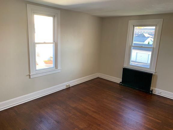 5th image of 107 S Hellertown Ave APT 3