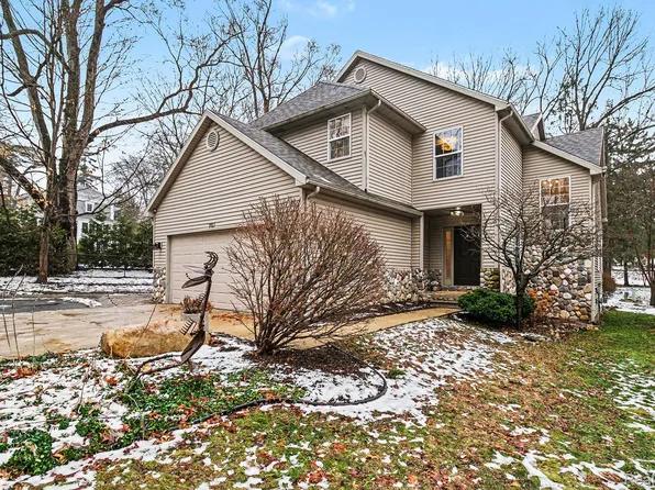 761 Milford Glen Ct, Milford, MI 48381
