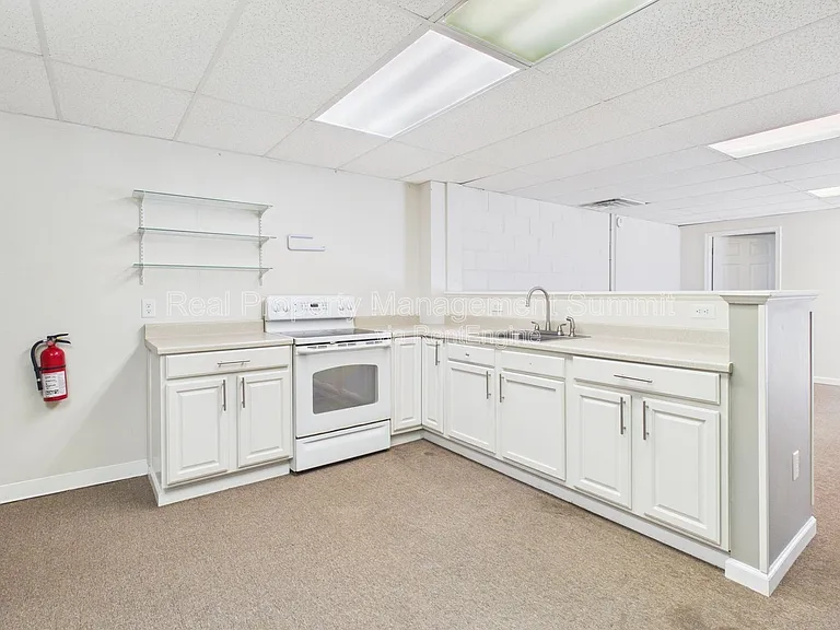 2501 N Augusta St #A — Photo 4