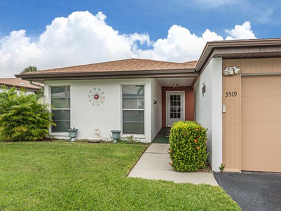4th image of 3519 N Village Ct #214