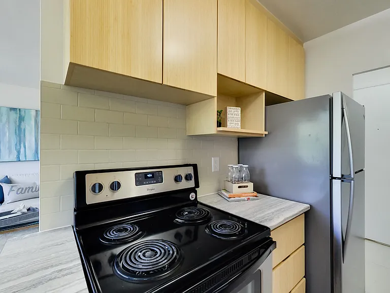 414 Willowdale Ave #112 — Photo 26