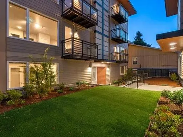 McCormick View, 1925 S I St #B-103, Tacoma, WA 98405