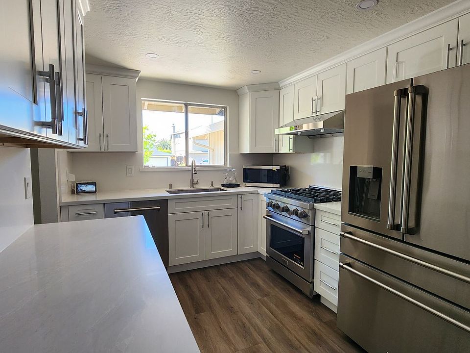 1st image of 3318 Isadora Dr