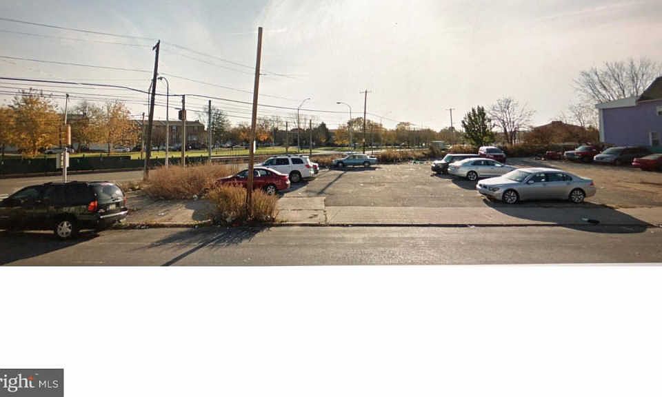 1st image of 2600 Island Ave