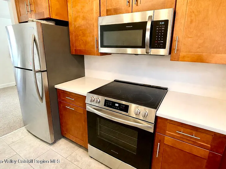 97 W Bridge St #A — Photo 10