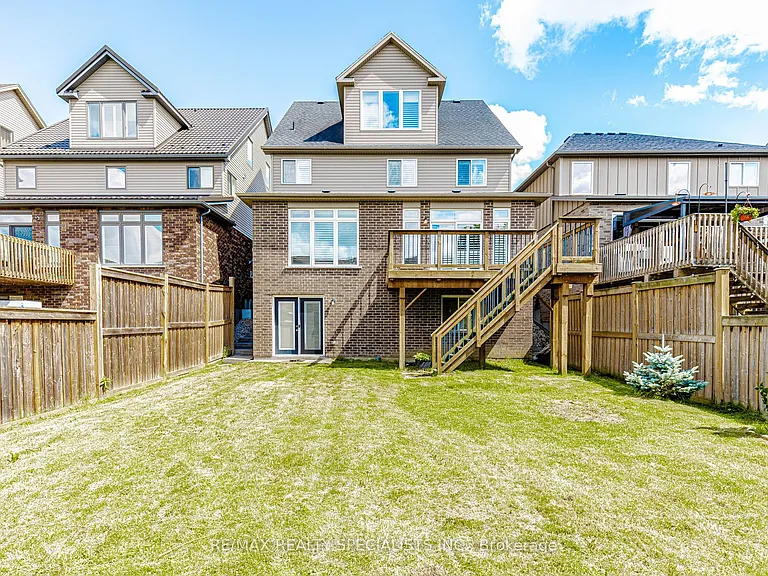 117 Norma Cres #MAIN UPPER — Photo 40