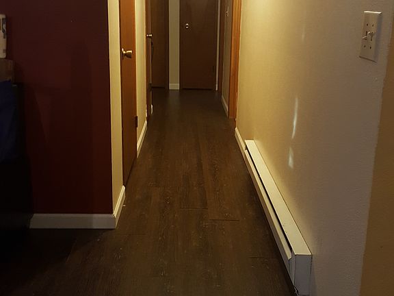 3rd image of 3256 S 137th St