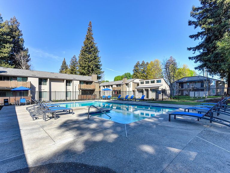 Brookside Crossing Apartment Rentals - Stockton, CA | Zillow