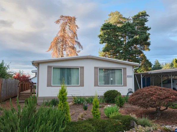 2065 Nougat Ct SE, Salem, OR 97306