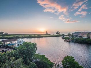 959 Allegro Ln, Apollo Beach, FL 33572