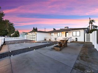 8150 Ranchito Ave, Panorama City, CA 91402