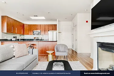 Rented by The Blueground