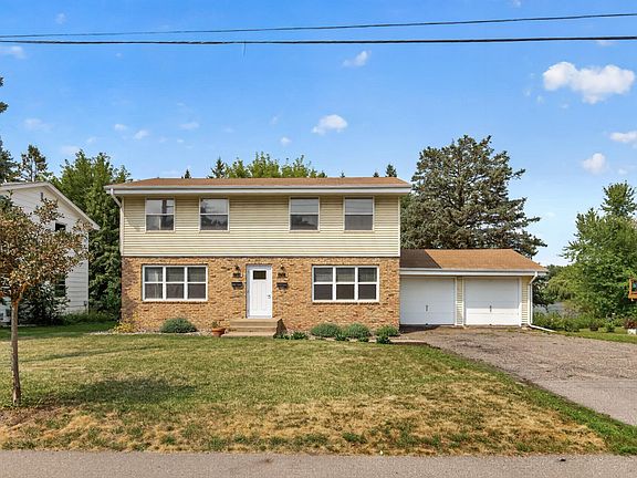 3rd image of 1715 37th Ave NE