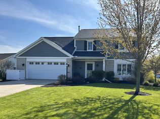 2302 Laforge Ln, Auburn, IN 46706