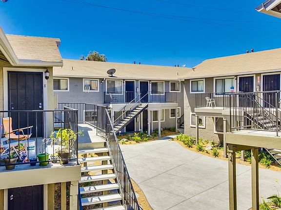 3rd image of 487 S Meadowbrook Dr Unit 6