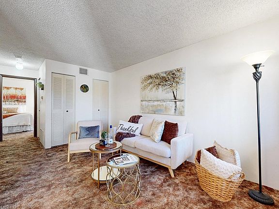 3rd image of 1705 Heatheridge Rd #G302