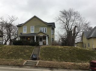 114 S Iowa Ave, Ottumwa, IA 52501