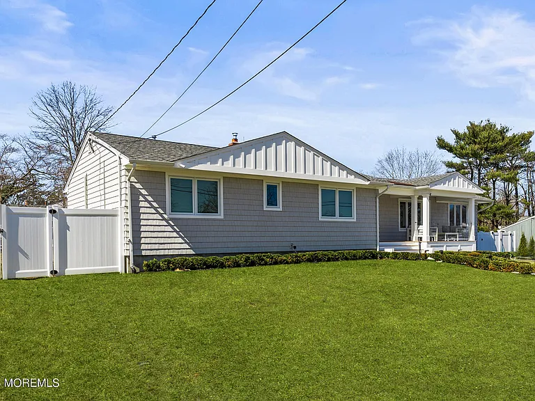 866 Red Oaks Dr — Photo 40