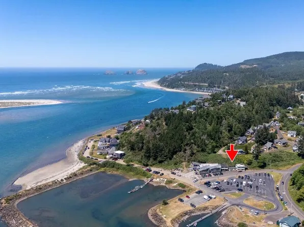 2045 Netarts Bay Rd W, Tillamook, OR 97141