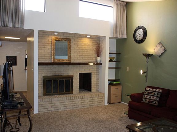4th image of 418 Ortiz Dr NE