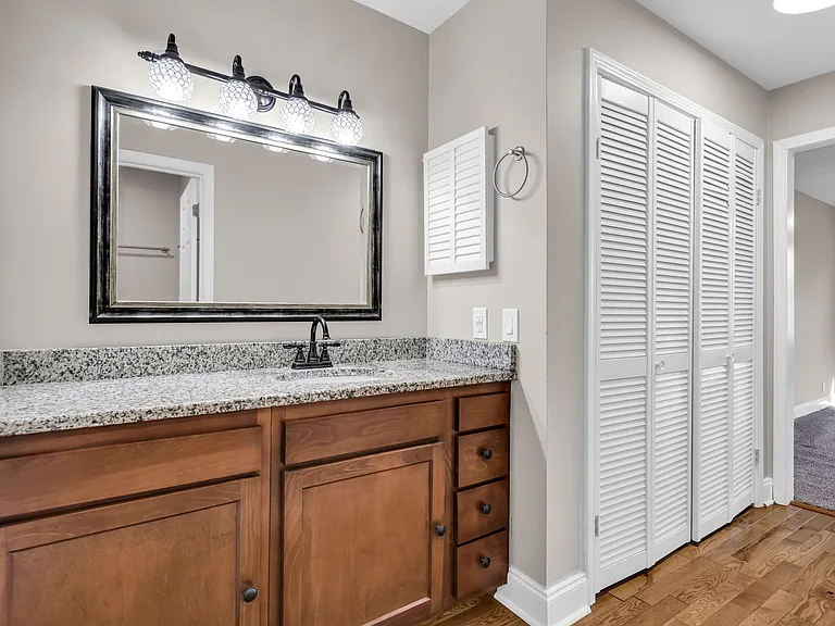 217 Westfield Dr — Photo 13