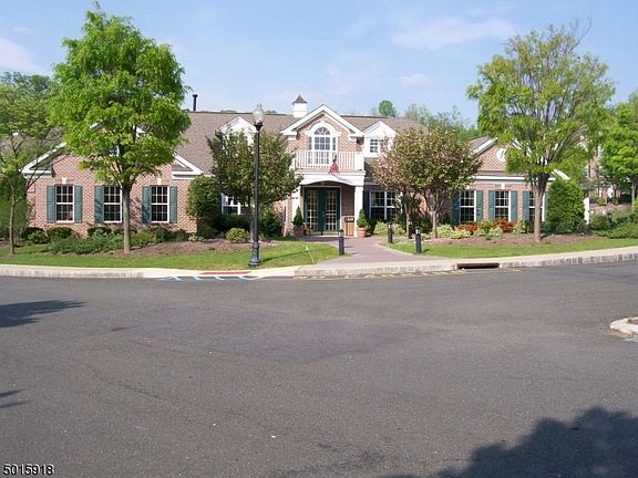 2nd image of 1311 Four Seasons Dr #1311