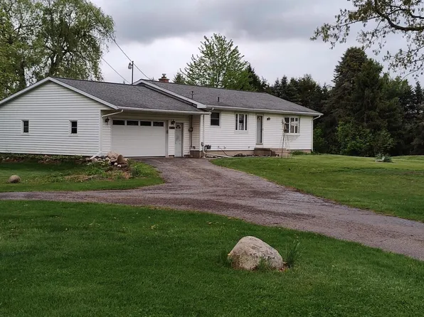 8100 McArthur Ave NE, Belding, MI 48809