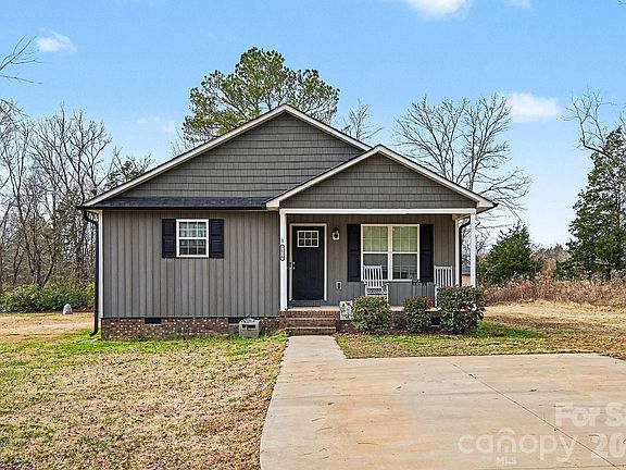 2nd image of 2615 Penninger Rd