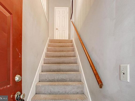 5th image of 5708 Chapman Mill Dr APT 410