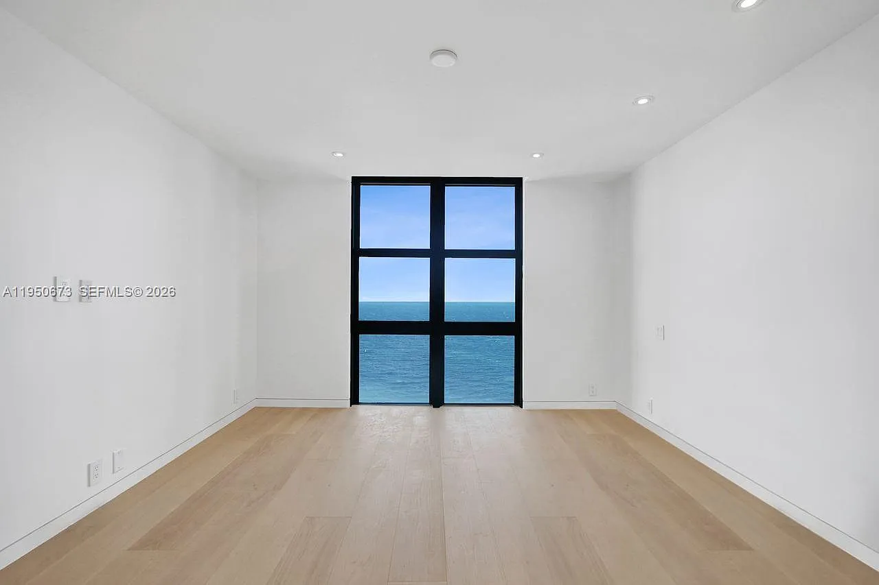 2 bed, 1782 sqft, $11,500 — Photo 4