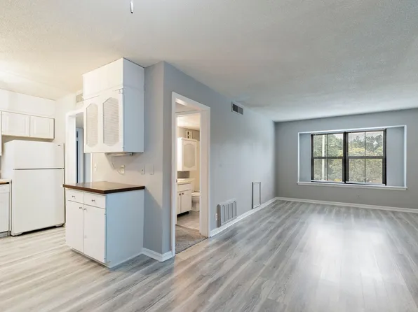 Woodward Park Apartments, 1309 E 21st St APT 104, Tulsa, OK 74114