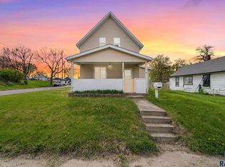 1303 N Main Ave, Sioux Falls, SD 57104