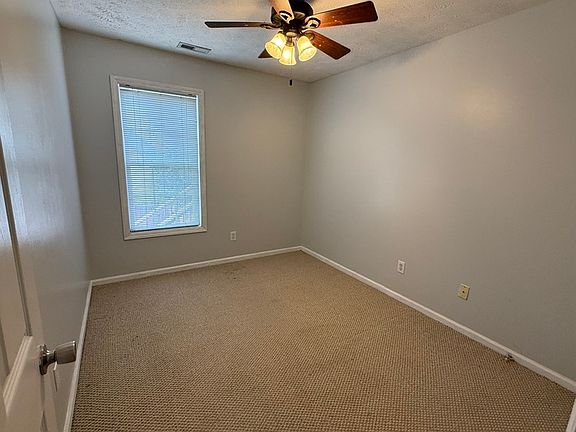 5th image of 1555 Clan Campbell Dr