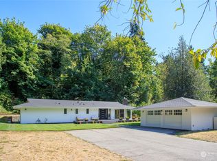 12418 68th Ave NE, Kirkland, WA