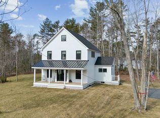 3 Mulberry Ln, Kennebunk, ME 04043