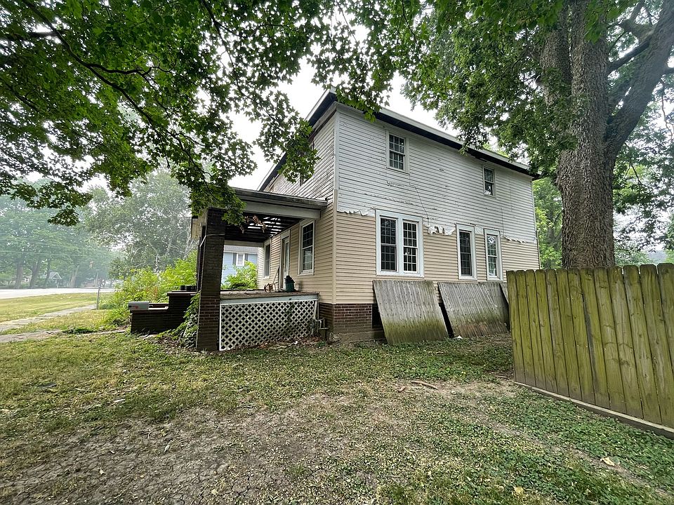 533 N Piatt St, Bement, IL 61813 Zillow
